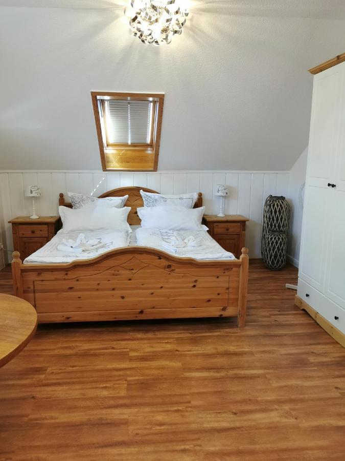 Sommerhaus Seidel - Mit Kostenlosem Parkplatz - Stralsund Ngoại thất bức ảnh