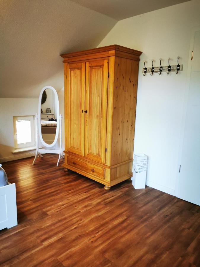 Sommerhaus Seidel - Mit Kostenlosem Parkplatz - Stralsund Ngoại thất bức ảnh