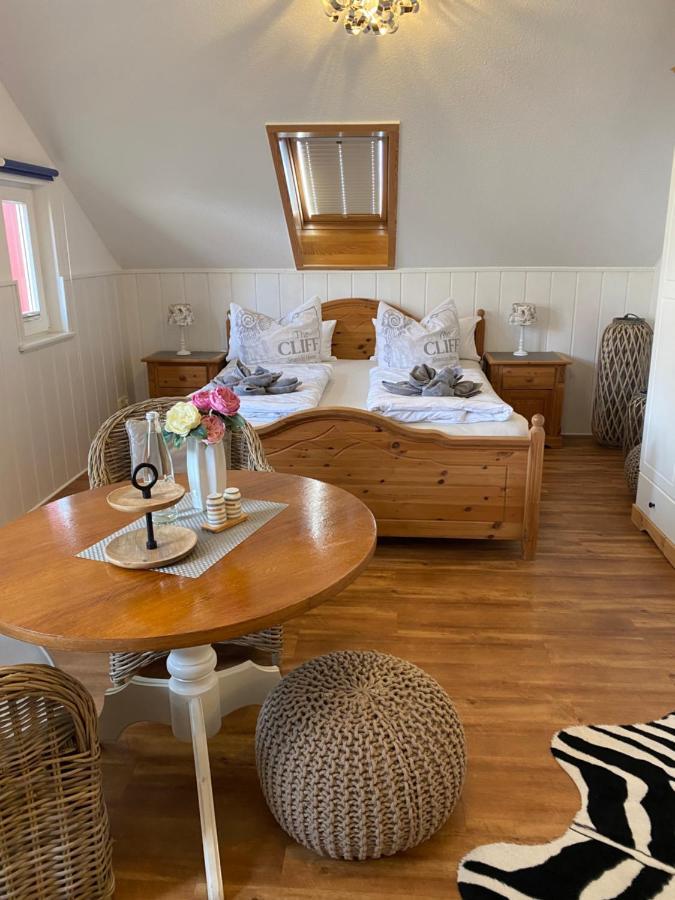 Sommerhaus Seidel - Mit Kostenlosem Parkplatz - Stralsund Ngoại thất bức ảnh